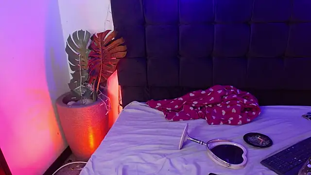 YessBoobs0 online show from 11-08-25, 04:45