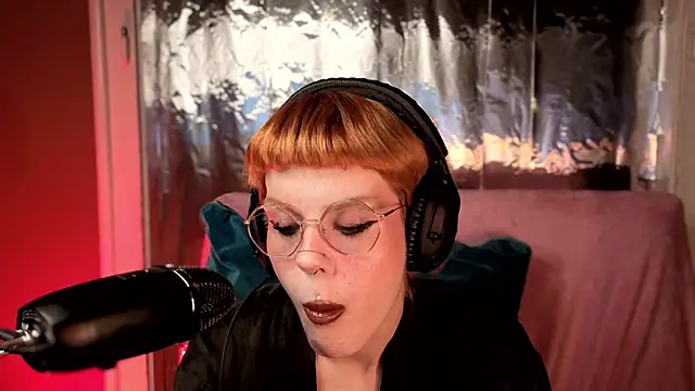 tacodeluxxxe online show from 04-16-26, 02:12