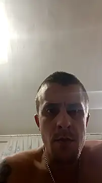 Adidas7217 online show from 11-10-25, 07:46