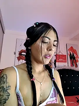 ValeNiitaLuv online show from 04-14-26, 06:30