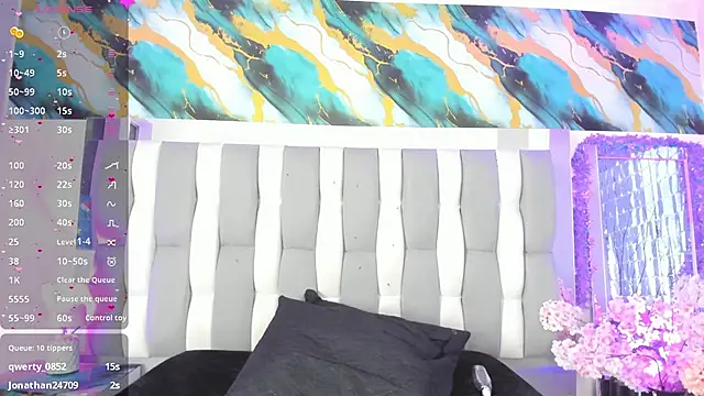 IsaDiiaz online show from 02-15-26, 07:51