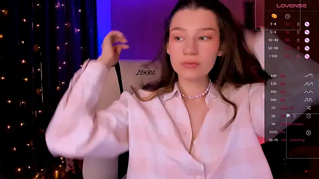 LinaBlossom  online show from 01-08-26, 09:00