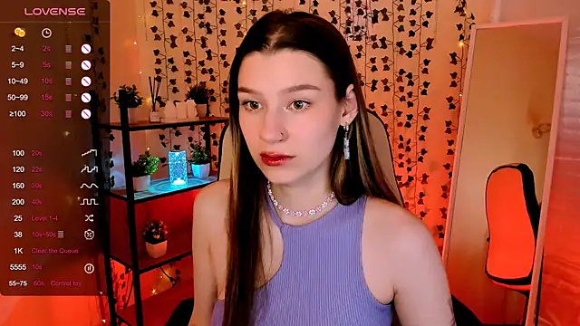LinaBlossom  online show from 06-05-26, 01:56