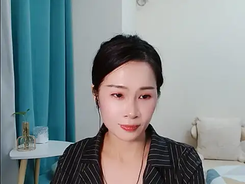 Snapshot of cfxc0317 chatting on 10-01-25, 12:22 cfxc0317 online show from 10-01-25, 12:22