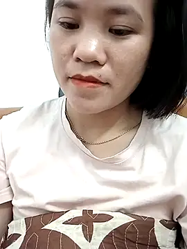 Snapshot of Norah-h chatting on 11-09-25, 02:26 Norah-h online show from 11-09-25, 02:26