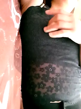 Norah-h online show from 04-13-26, 03:17