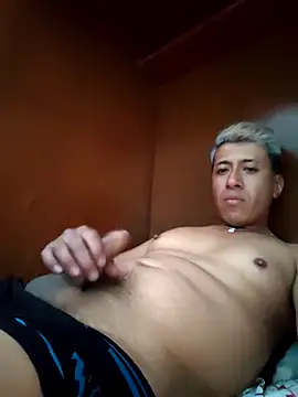 Snapshot of Carlos27hot chatting on 02-05-26, 10:14 Carlos27hot online show from 02-05-26, 10:14