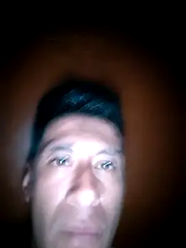 Snapshot of Carlos27hot chatting on 06-15-26, 03:09 Carlos27hot online show from 06-15-26, 03:09