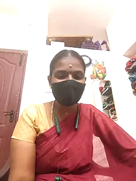 Snapshot of Tamil_Yalini12 chatting on 04-18-26, 05:22 Tamil Yalini12 online show from 04-18-26, 05:22