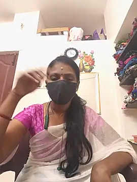 Snapshot of Tamil_Yalini12 chatting on 05-23-26, 05:50 Tamil Yalini12 online show from 05-23-26, 05:50