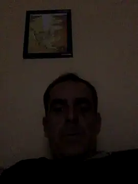 Snapshot of tiago1981pt chatting on 12-05-25, 05:38 tiago1981pt online show from 12-05-25, 05:38