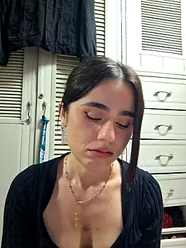 Akane24 online show from 10-26-25, 03:23