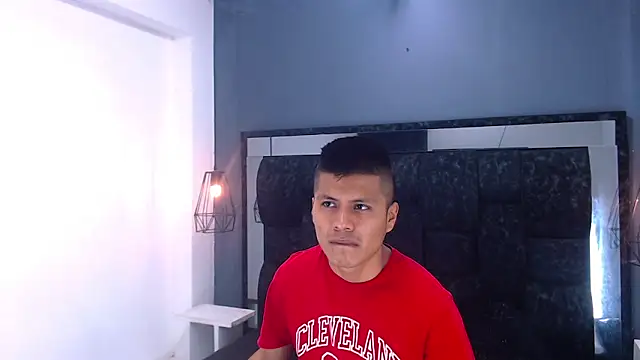 marcus hans  online show from 11-03-25, 03:57