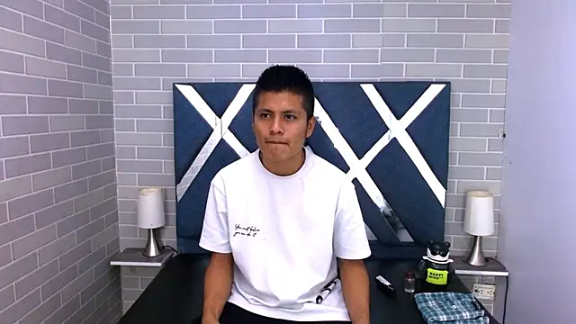 marcus hans  online show from 11-20-25, 07:24