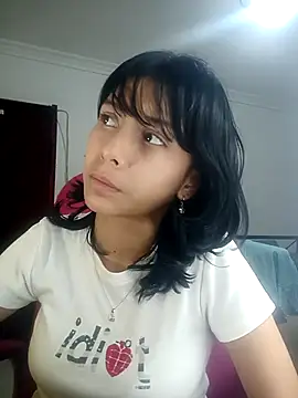 xoxo milk online show from 12-20-25, 11:12