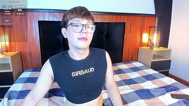 Snapshot of Boy2Boy_Aheat chatting on 09-29-25, 03:22 Boy2Boy Aheat online show from 09-29-25, 03:22