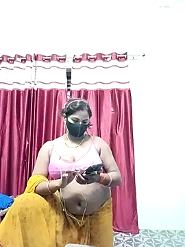 Snapshot of School_medam chatting on 09-27-25, 05:07 School medam online show from 09-27-25, 05:07