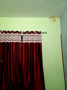 Snapshot of School_medam chatting on 10-13-25, 11:38 School medam online show from 10-13-25, 11:38