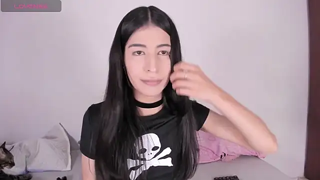 Snapshot of ScarlettRosetti chatting on 05-03-26, 02:50 ScarlettRosetti online show from 05-03-26, 02:50