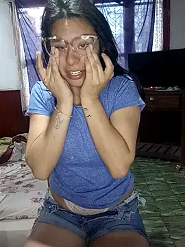 lucixxx14 online show from 10-20-25, 10:49