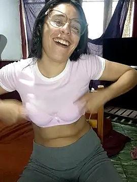 lucixxx14 online show from 10-24-25, 01:51