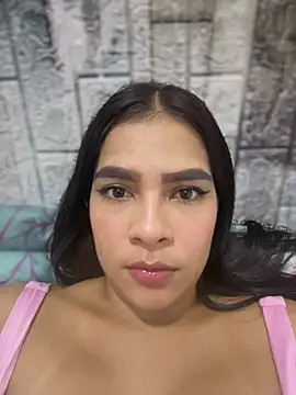 Snapshot of Valery_lux16 chatting on 04-26-26, 05:27 Valery lux16 online show from 04-26-26, 05:27