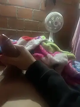 Dani-202p online show from 11-24-25, 03:12