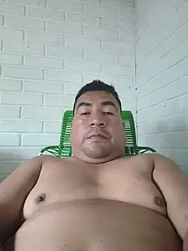 Snapshot of jj_846 chatting on 07-06-26, 08:44 jj 846 online show from 07-06-26, 08:44