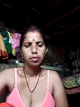 Snapshot of Kirti_k chatting on 10-06-25, 06:38 Kirti k online show from 10-06-25, 06:38
