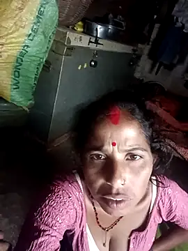 Snapshot of Kirti_k chatting on 10-09-25, 12:30 Kirti k online show from 10-09-25, 12:30