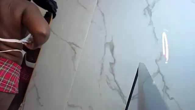 Soffia b online show from 10-23-25, 03:06