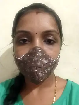 Snapshot of Tamil_Swathi chatting on 09-21-25, 01:24 Tamil Swathi online show from 09-21-25, 01:24