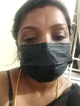 Snapshot of Tamil_Swathi chatting on 10-31-25, 09:27 Tamil Swathi online show from 10-31-25, 09:27