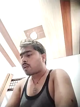 Snapshot of chatting on 09-24-25, 09:23 online show from 09-24-25, 09:23