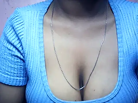 Snapshot of cute_tanya_ chatting on 06-08-26, 12:27 cute tanya online show from 06-08-26, 12:27