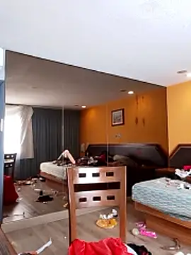 transreyna online show from 01-14-26, 04:45