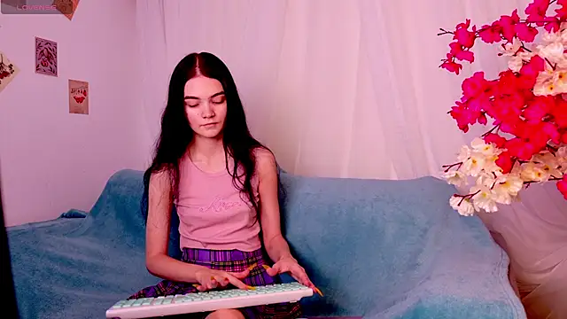  online show from 10-11-25, 06:12