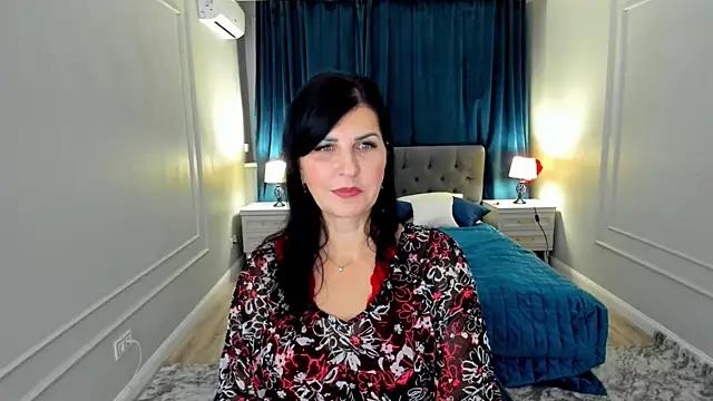 Moon Veloure1 online show from 11-25-25, 03:06