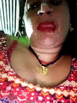 Snapshot of Haliya88 chatting on 10-21-25, 02:29 Haliya88 online show from 10-21-25, 02:29