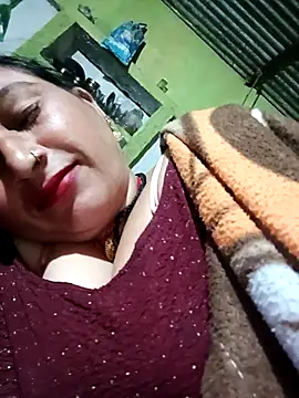 Snapshot of Haliya88 chatting on 10-31-25, 07:37 Haliya88 online show from 10-31-25, 07:37