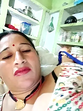 Snapshot of Haliya88 chatting on 12-14-25, 07:03 Haliya88 online show from 12-14-25, 07:03