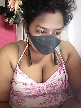 Deborbhavi222 online show from 05-12-26, 09:17