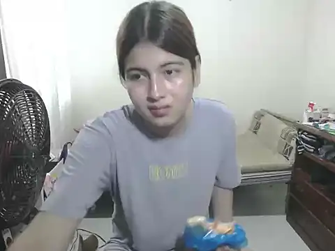 Snapshot of Mirage_Sertori chatting on 11-06-25, 07:37 Mirage Sertori online show from 11-06-25, 07:37