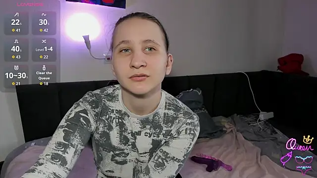 ChristinaFivePlus online show from 04-01-26, 11:55