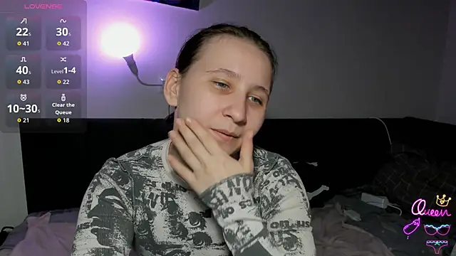 ChristinaFivePlus online show from 04-01-26, 04:37