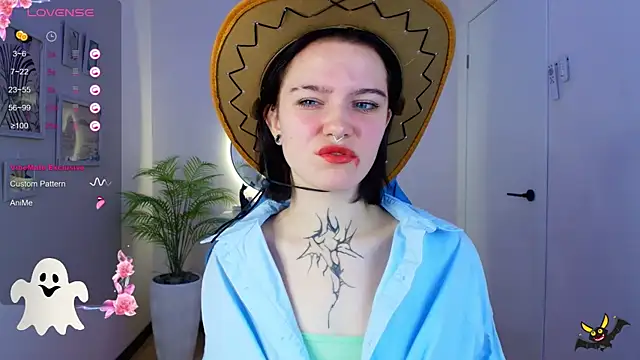 Snapshot of Elastikisss chatting on 11-01-25, 02:35 Elastikisss online show from 11-01-25, 02:35