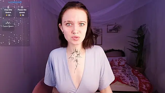 Elastikisss online show from 12-22-25, 08:33