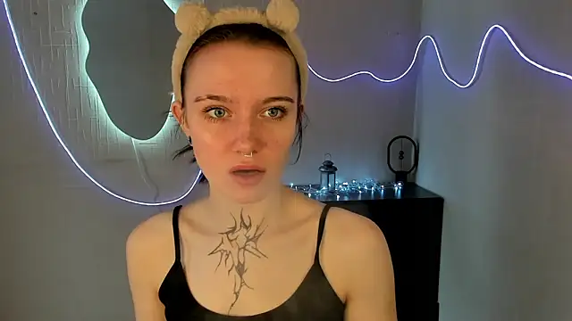 Snapshot of Elastikisss chatting on 03-09-26, 04:27 Elastikisss online show from 03-09-26, 04:27