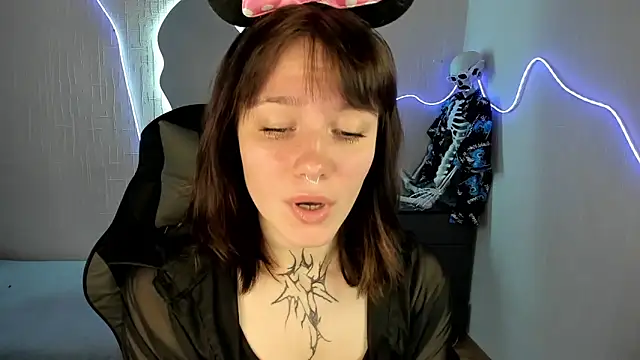 Snapshot of Elastikisss chatting on 03-29-26, 01:16 Elastikisss online show from 03-29-26, 01:16