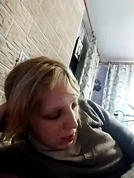 Ponka2011 online show from 12-17-25, 06:30